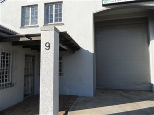 175 m² Commercial space in Airport Industria