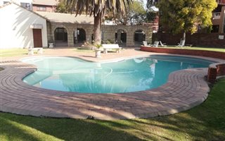 1 Bedroom Apartment in Paulshof