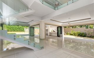 5 Bedroom Townhouse in Bryanston