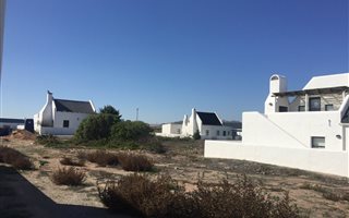 348 m² Land available in Paternoster