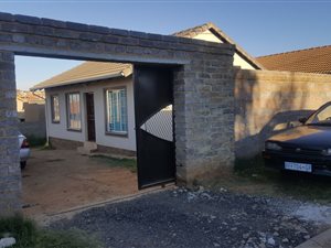 3 Bed House in Cosmo City
