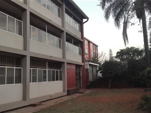 1 Bed Flat in Montclair