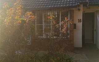 3 Bedroom House in Croydon