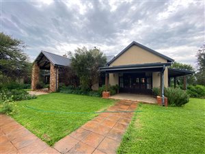 8.2 ha Farm in Hartbeesfontein