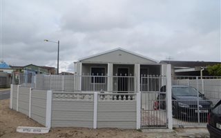 2 Bedroom House in Hindle Park