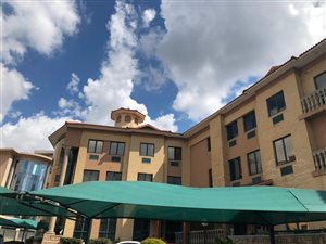 175 m² Commercial space in Bruma