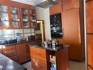 4 Bed House in Kenilworth