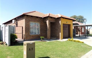 3 Bedroom Townhouse in Waterkloof
