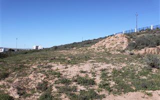 260 m² Land available in St Helena Views