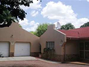 3 Bed Townhouse in Mookgophong (Naboomspruit)