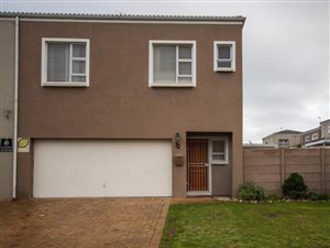 3 Bed House in Somerset Ridge