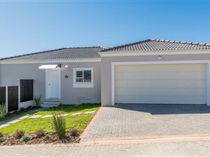 3 Bedroom House in Westbrook