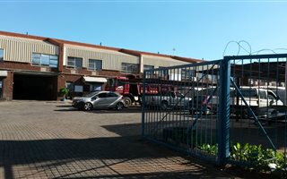535 m² Industrial space in Booysens