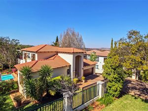 4 Bed House in Woodhill