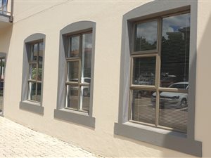 132 m² Commercial space in Route 21 Business Park