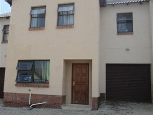 3 Bed Apartment in Lydenburg