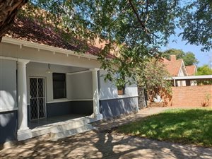 4 Bed House in Herlear