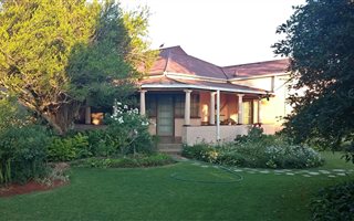 5 Bedroom House in Dealesville