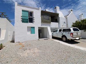 3 Bed House in St Helena Bay