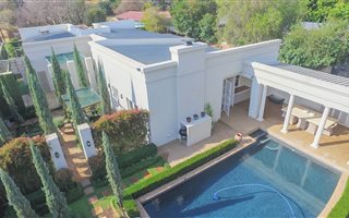 3 Bedroom House in Menlo Park