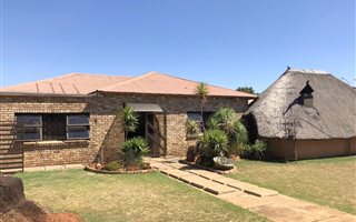 3 Bedroom House in Carletonville