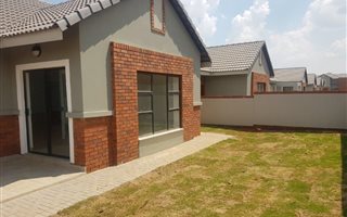 2 Bedroom Cluster in Meyersdal Nature Estate