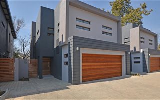3 Bedroom Townhouse in Bryanston