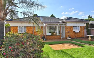 3 Bedroom House in Crosby