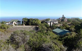 1106 m² Land available in Brenton on Sea