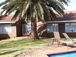 4 Bed House in Waldrift