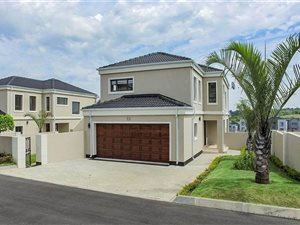 4 Bed House in Summerset