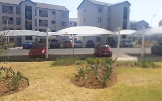 1 Bedroom Apartment in Carlswald Estate