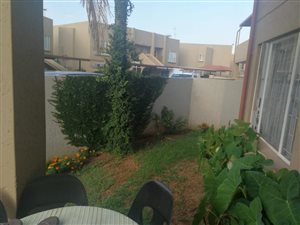 2 Bed Flat in Dorandia