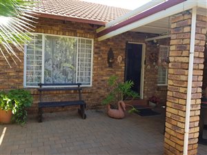 2 Bed House in Annlin