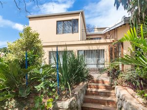 3 Bed House in Morningside