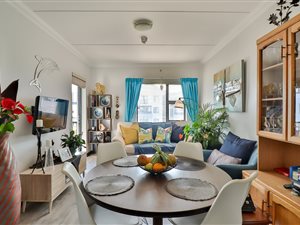 2 Bed Flat in Buh Rein