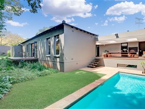 3 Bed House in Westcliff