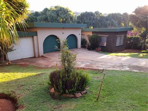 4 Bed House in Quellerina