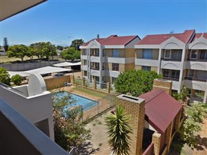 2 Bed Apartment in Churchill Estate