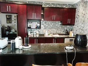 3 Bed Apartment in Point Waterfront