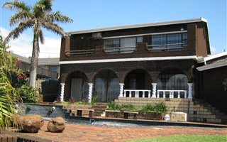 4 Bedroom House in Bluff