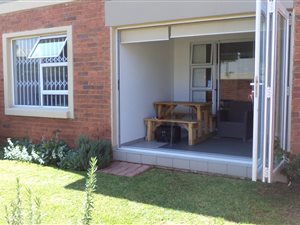 2 Bed Townhouse in Bushwillow Park Estate