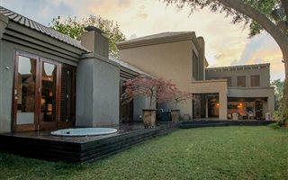4 Bedroom House in Sandhurst