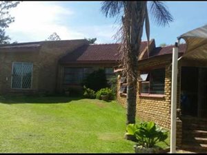 8565 m² Farm in President Park