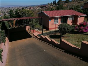 2 Bed House in Bombay Heights
