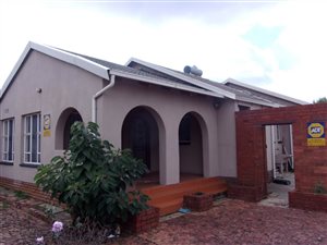 3 Bed House in Eldorado Park