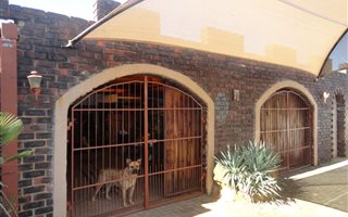 3 Bedroom House in Vanderbijlpark CE3