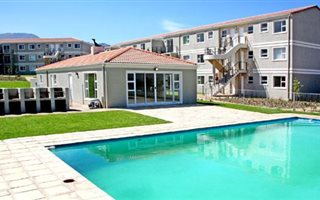 2 Bedroom Apartment in Somerset Forest