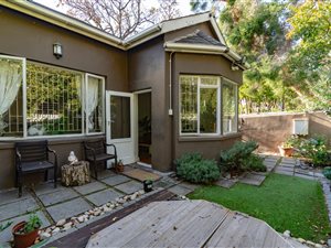 3 Bed House in Gardens