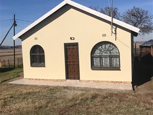 3 Bed House in Embalenhle